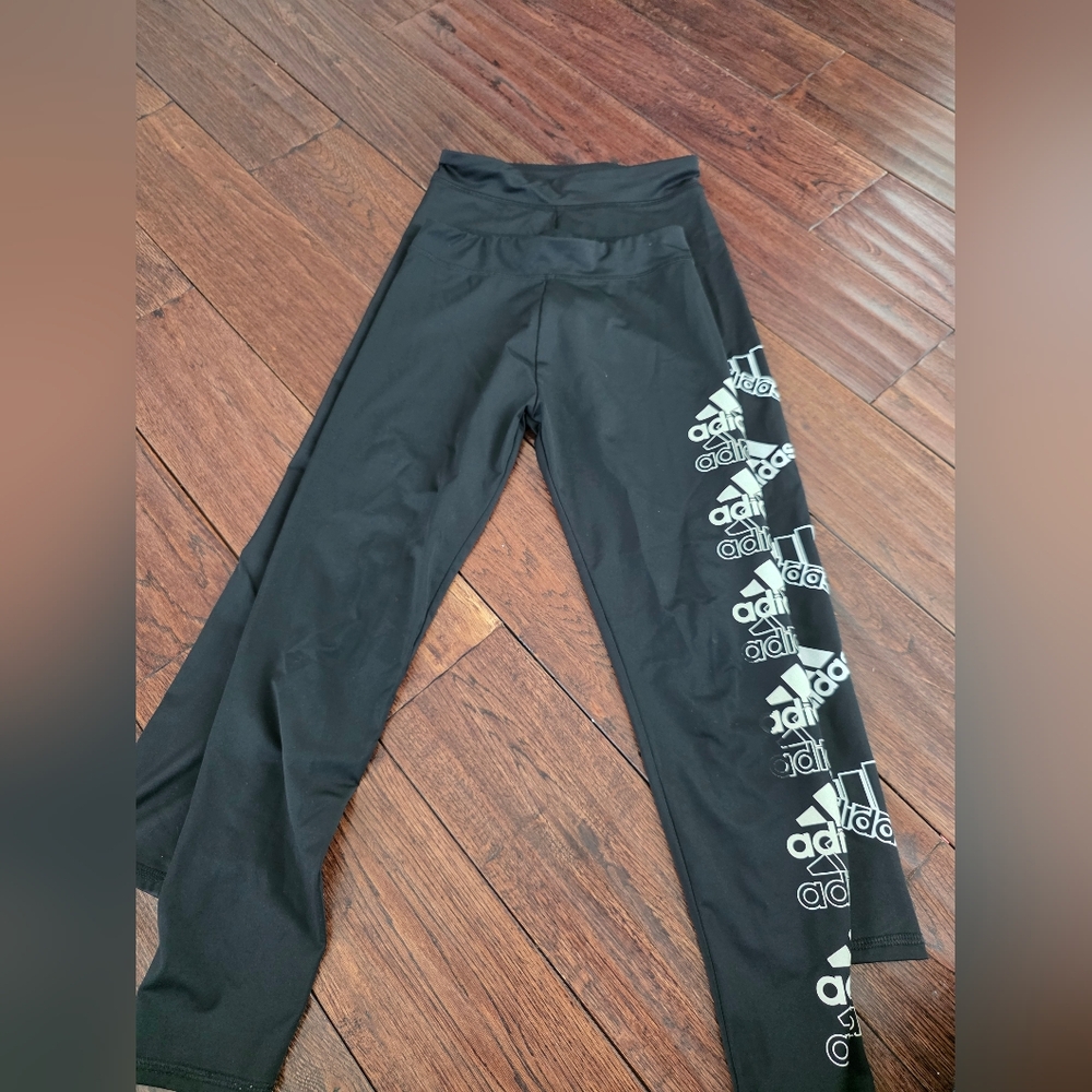 Adidas Set of 2 Girl’s Black Leggings Size Small (7/8) GUC